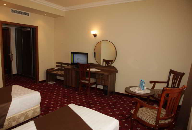 Artsakh Hotel Yerevan Exterior photo