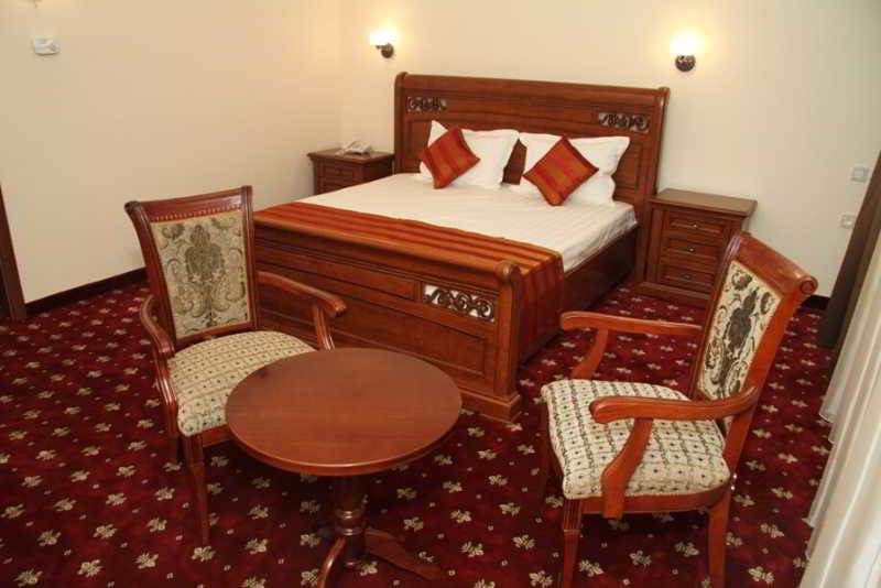 Artsakh Hotel Yerevan Exterior photo