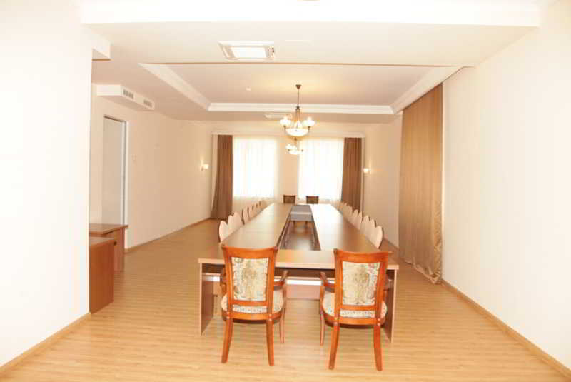 Artsakh Hotel Yerevan Exterior photo